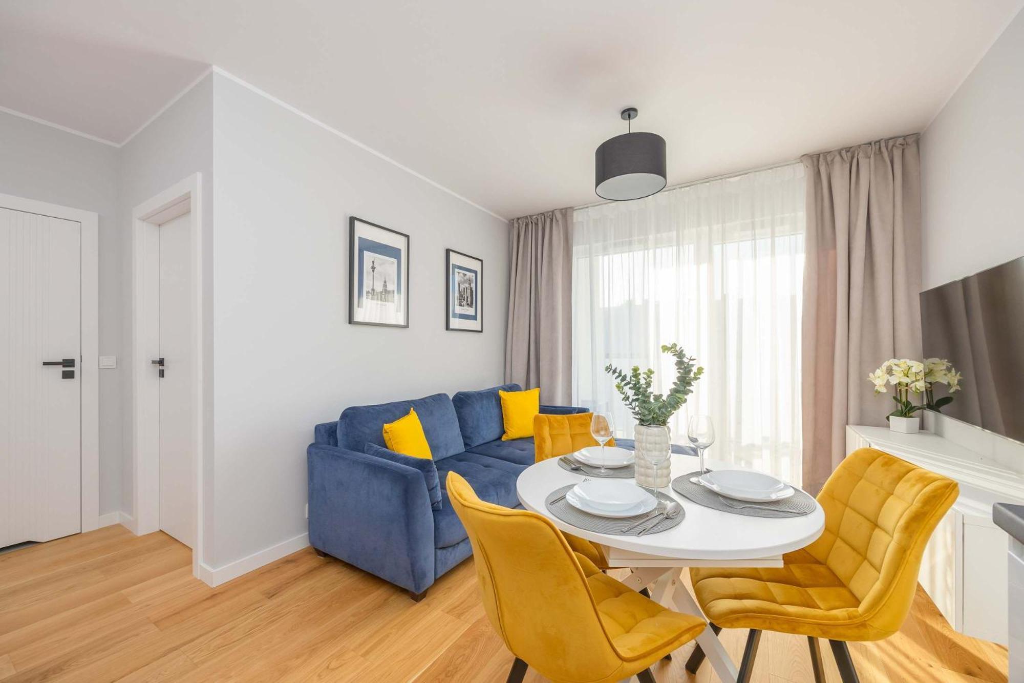 Elegant In With Parking And Desk For Remote Work By Renters * Warsaw