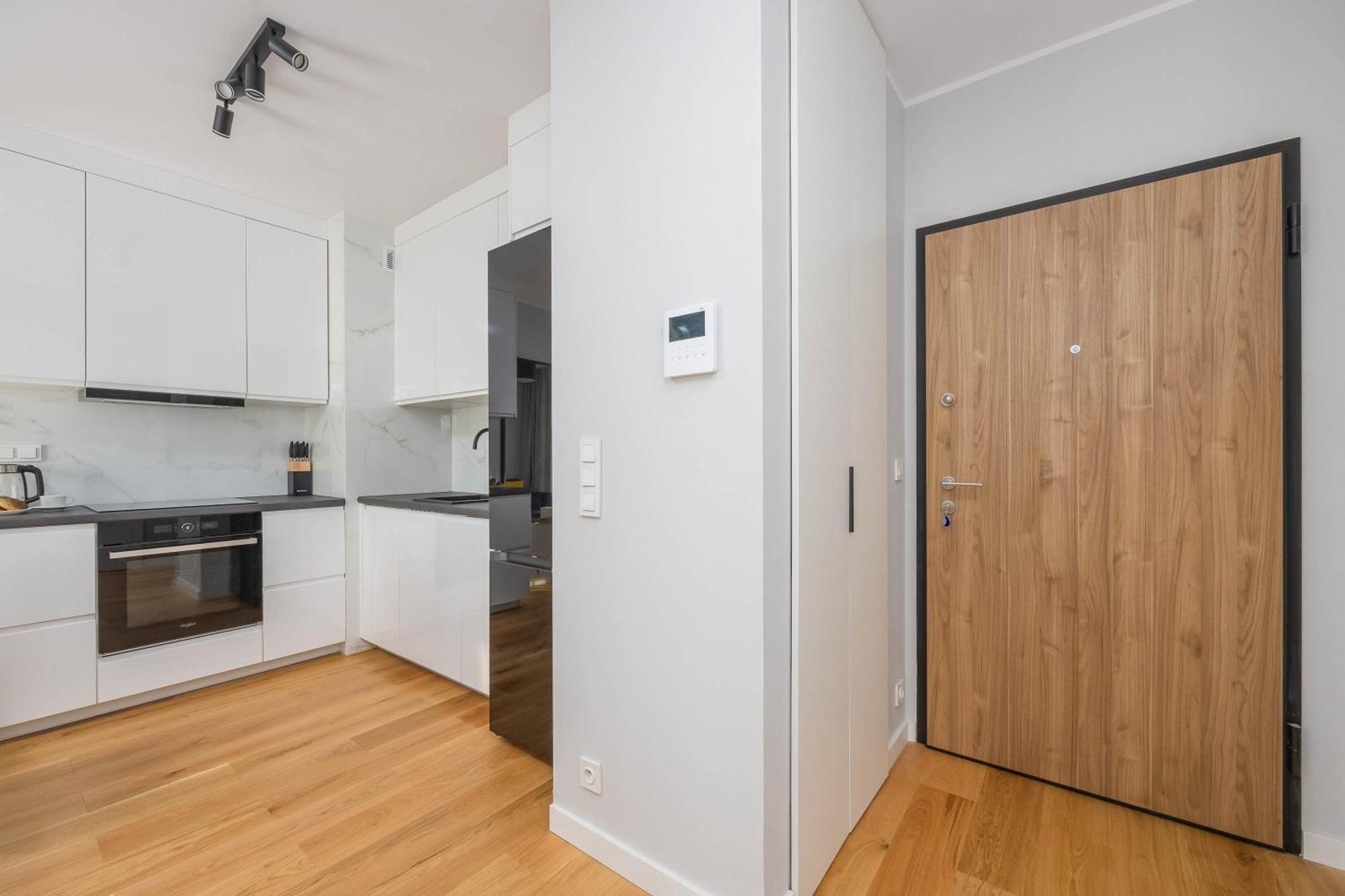 Elegant In With Parking And Desk For Remote Work By Renters Apartment Warsaw
